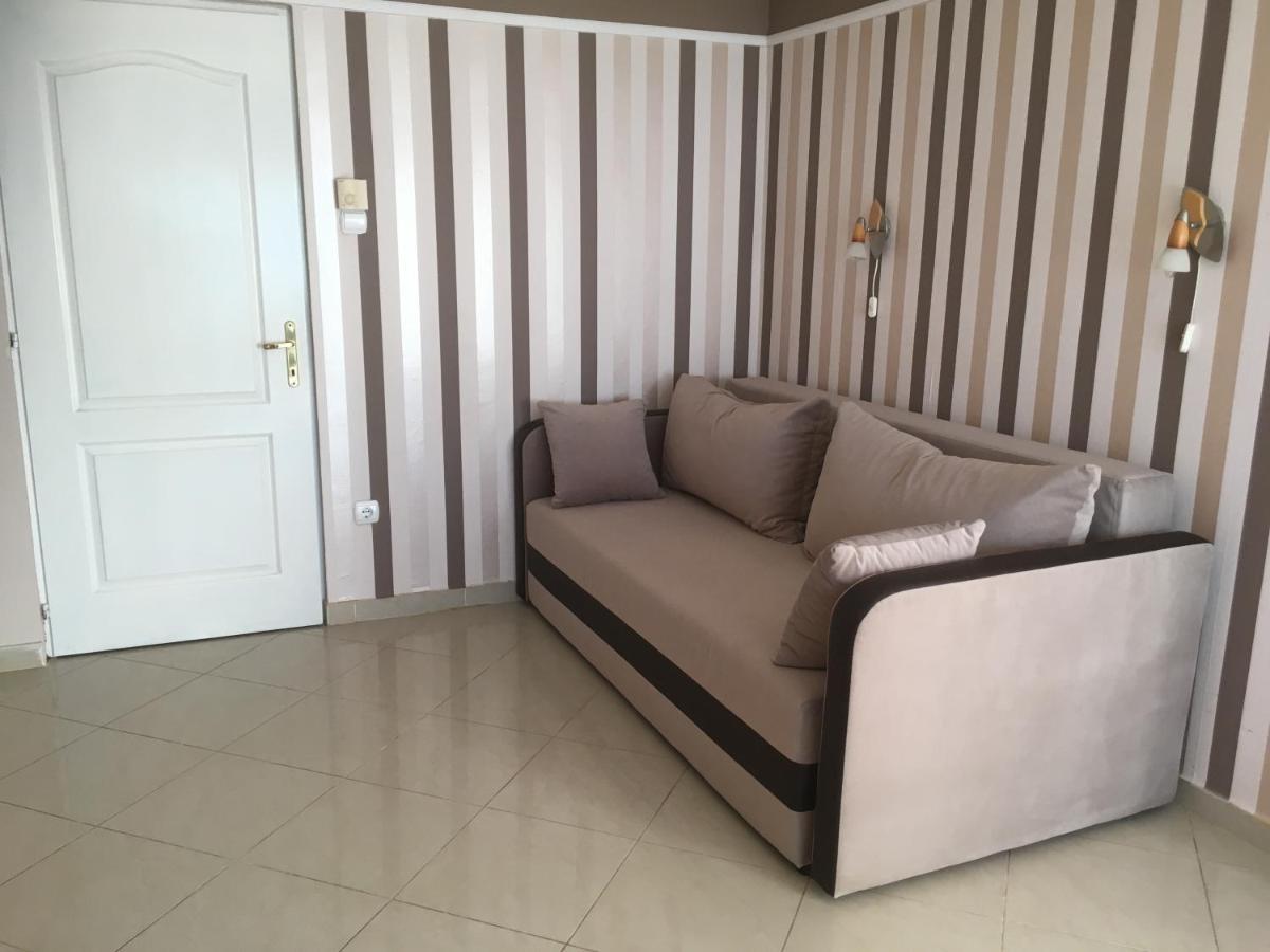 Gruber Apartman Siofok Ngoại thất bức ảnh