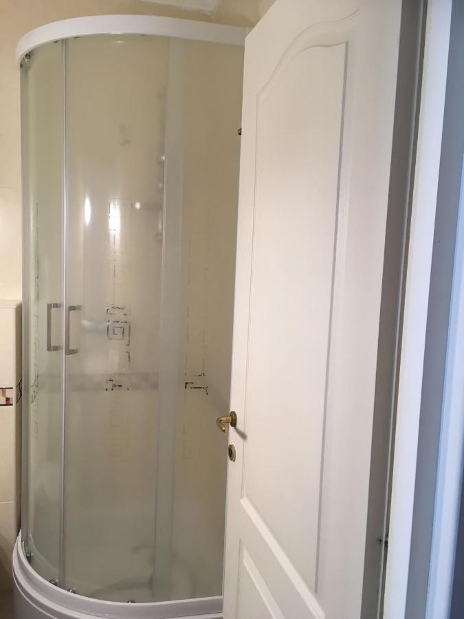 Gruber Apartman Siofok Ngoại thất bức ảnh