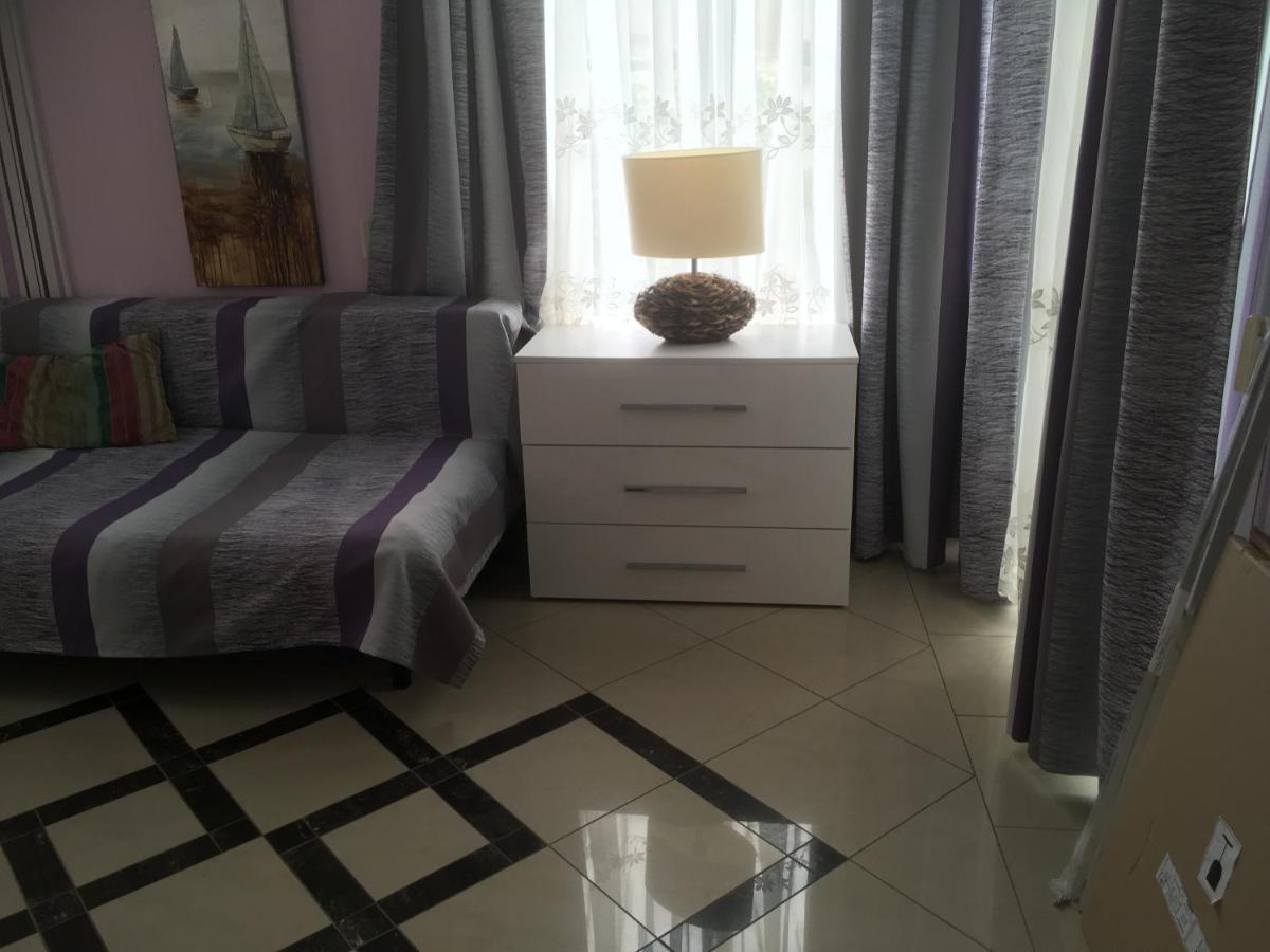 Gruber Apartman Siofok Ngoại thất bức ảnh